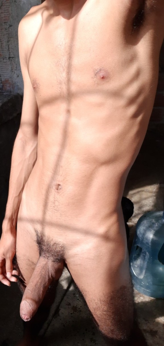 Daviid Vergaraporn model